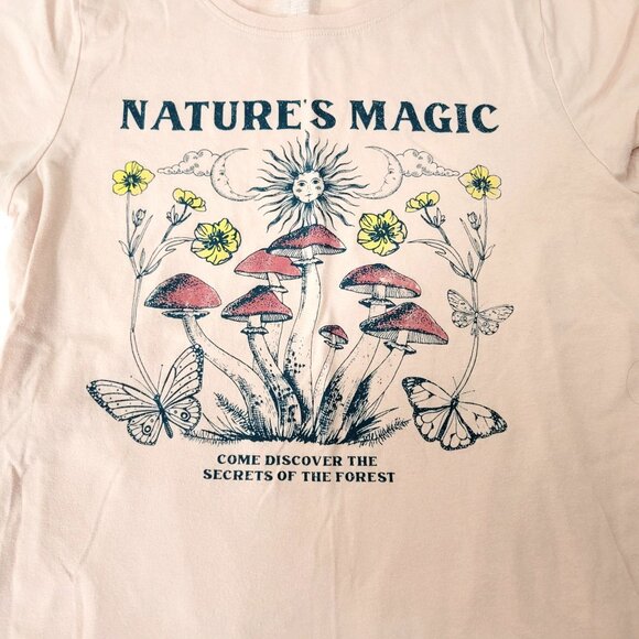 Nature's Magic Graphic T Shirt Women's Medium - Picture 3 of 5